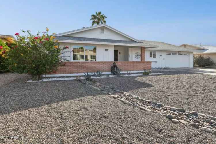 Single-family house For Sale in 10213, West Cumberland Drive, Sun City, Arizona