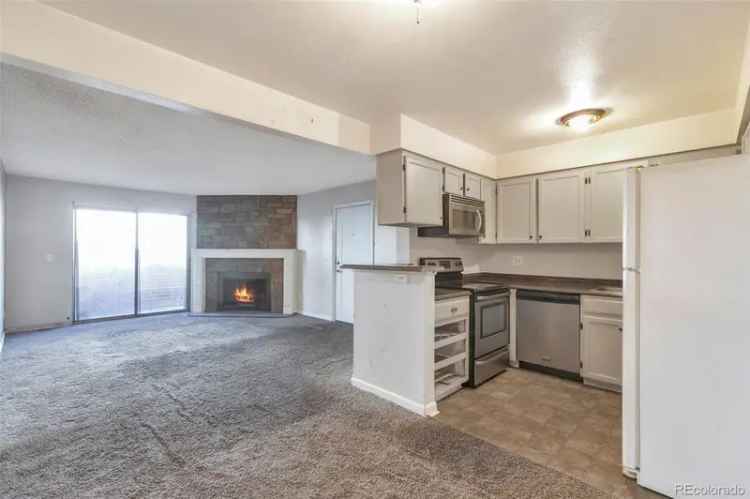 Condo For Sale in 11913, East Harvard Avenue, Aurora, Colorado