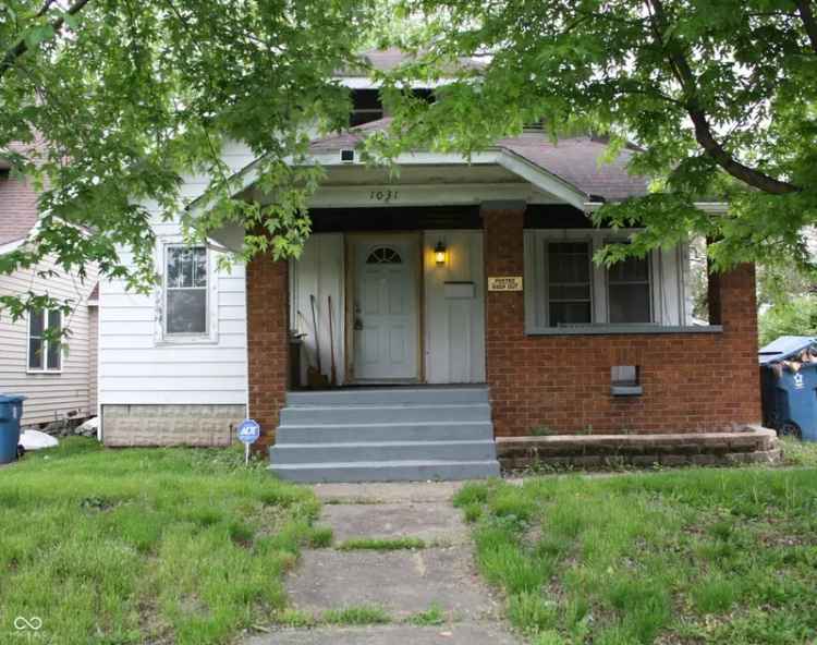 Single-family house For Sale in 1031, Blaine Avenue, Indianapolis, Indiana