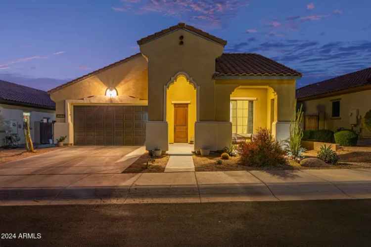 Single-family house For Sale in 12170, South 184th Avenue, Goodyear, Arizona