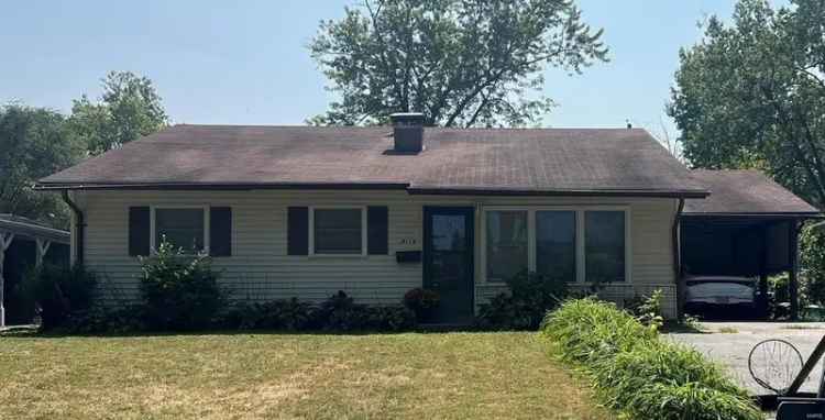 Single-family house For Sale in 4114, North Park Drive, Belleville, Illinois