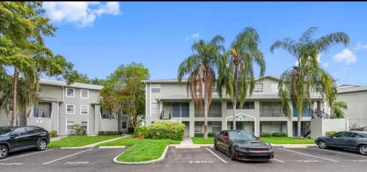 Condo For Sale in 7200, East Bank Drive, Tampa, Florida