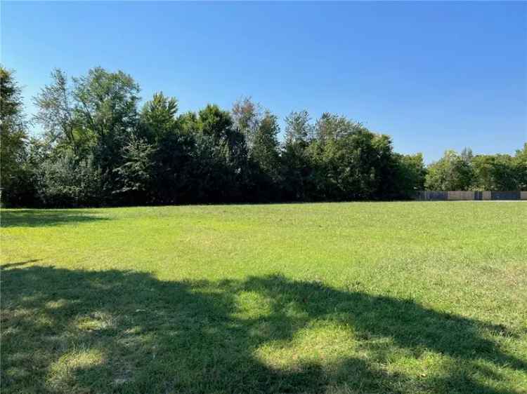 Land For Sale in Siloam Springs, Arkansas