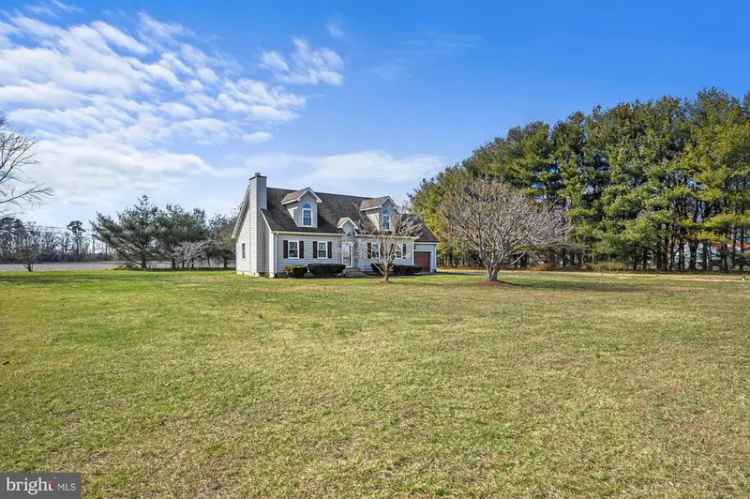 Single-family house For Sale in 3447, Bay Road, Milford, Delaware