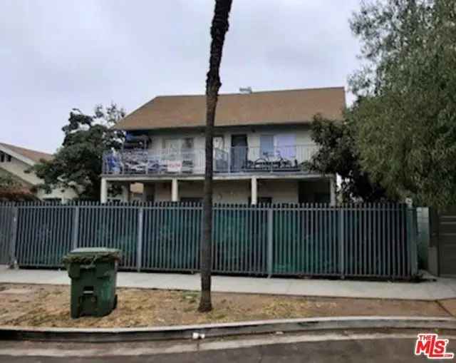 Multi-family house For Sale in Los Angeles, California