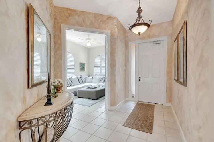 Single-family house For Sale in Delray Beach, Florida