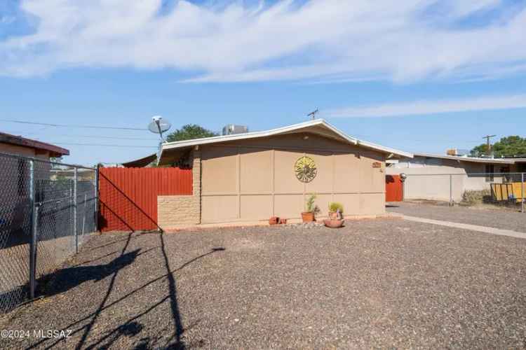 Single-family house For Sale in 3621, East 27th Street, Tucson, Arizona