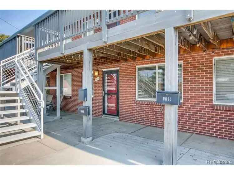 Single-family house For Sale in 3211, Newton Street, Denver, Colorado