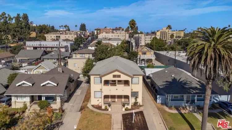 Multi-family house For Sale in 2023, West 28th Street, Los Angeles, California