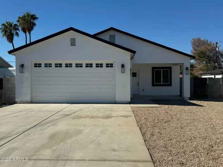 Single-family house For Sale in 1918, North 22nd Place, Phoenix, Arizona