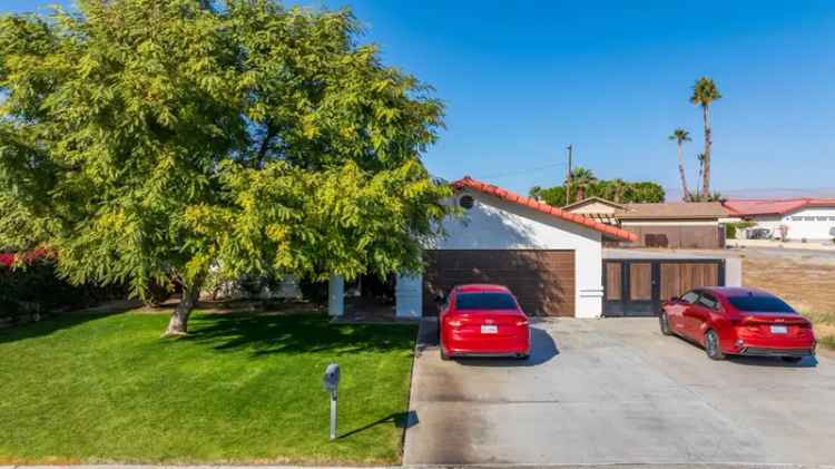 Single-family house For Sale in 79180, Port Royal Avenue, Bermuda Dunes, California