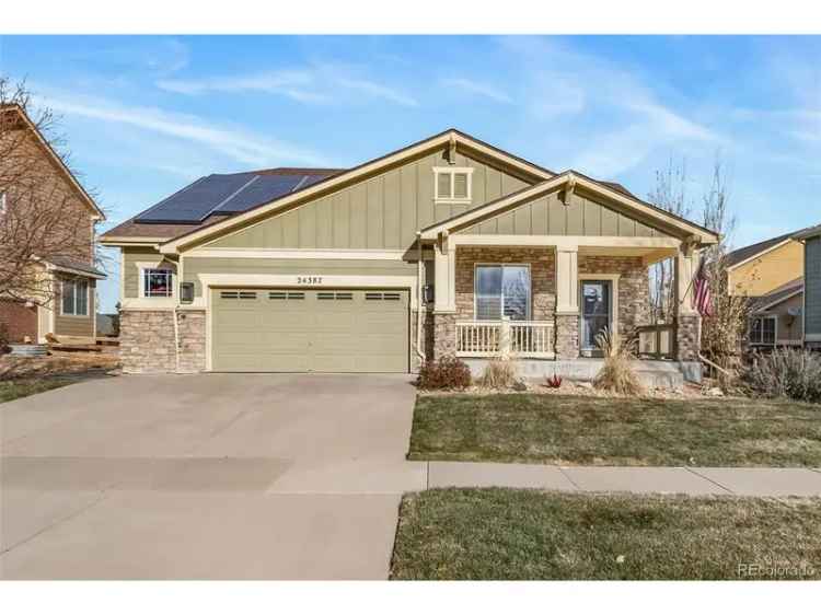 Single-family house For Sale in Aurora, Colorado