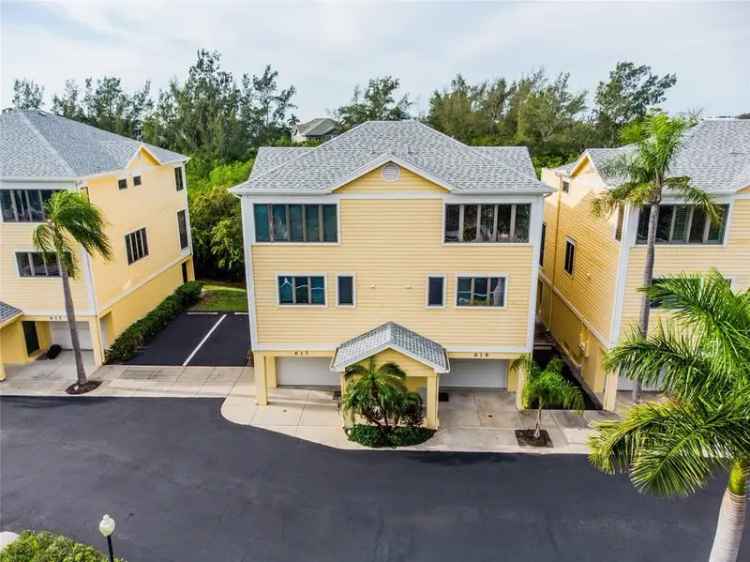 House For Sale in Longboat Key, Florida