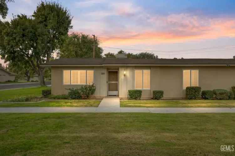 Condo For Sale in 5934, Sunny Palms Avenue, Bakersfield, California