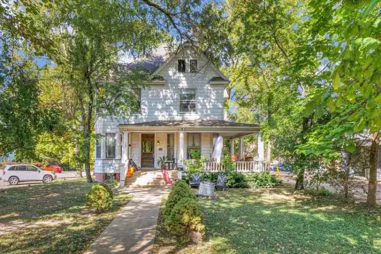 Single-family house For Sale in 508, West Elm Street, Urbana, Illinois