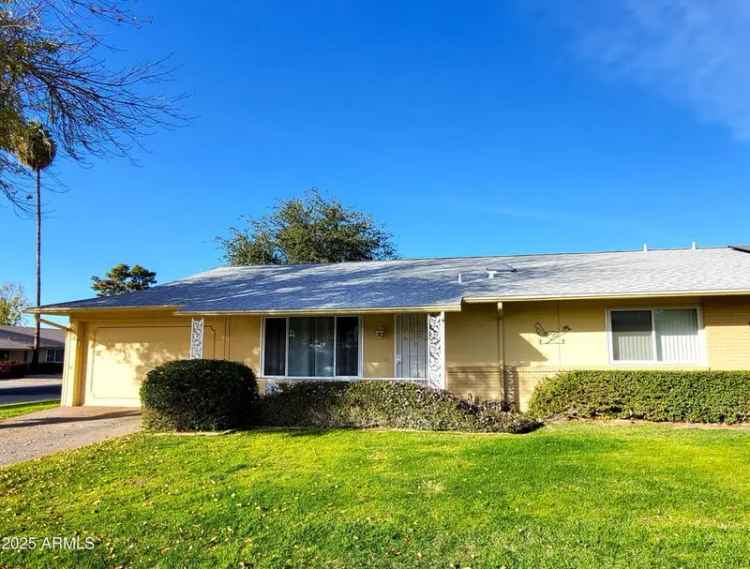 Single-family house For Sale in 19002, North Signal Butte Circle, Sun City, Arizona