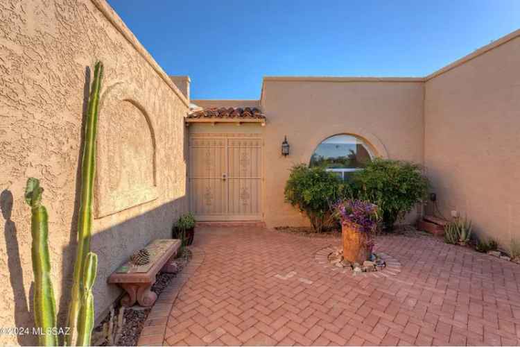 Single-family house For Sale in Green Valley, Arizona