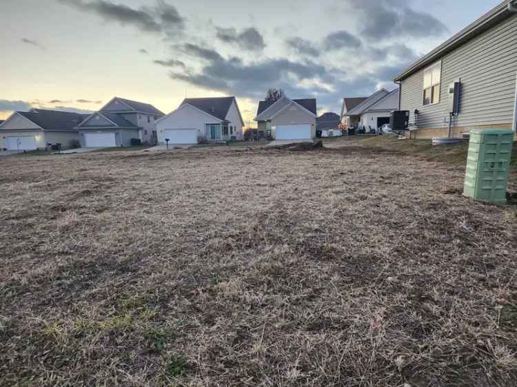 Land For Sale in Normal, Illinois