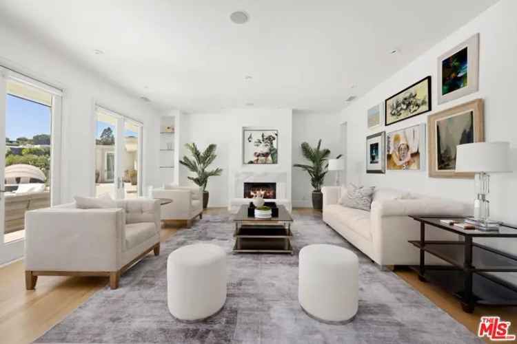 Single-family house For Sale in 1625, Loma Vista Drive, Beverly Hills, California