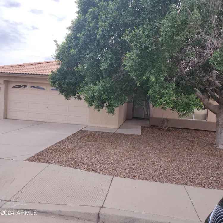 Single-family house For Sale in 16147, West Central Street, Surprise, Arizona