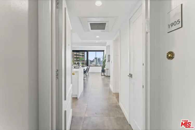 Condo For Sale in 10501, Wilshire Boulevard, Los Angeles, California