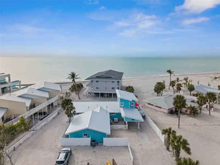 Single-family house For Sale in Manasota Key, Florida