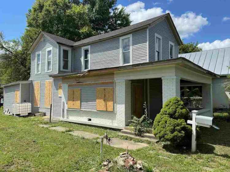 Single-family house For Sale in 414, North 16th Street, Richmond, Indiana