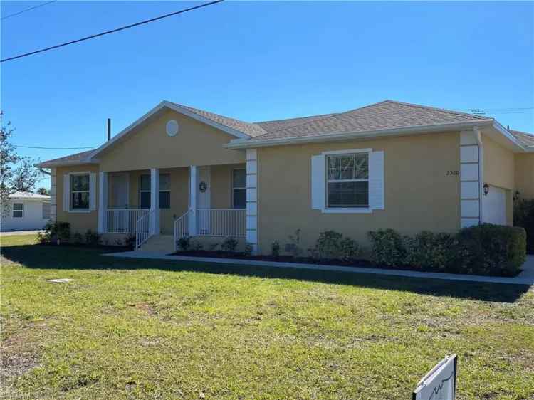 Single-family house For Sale in 2300, Jackson Avenue, East Naples, Florida