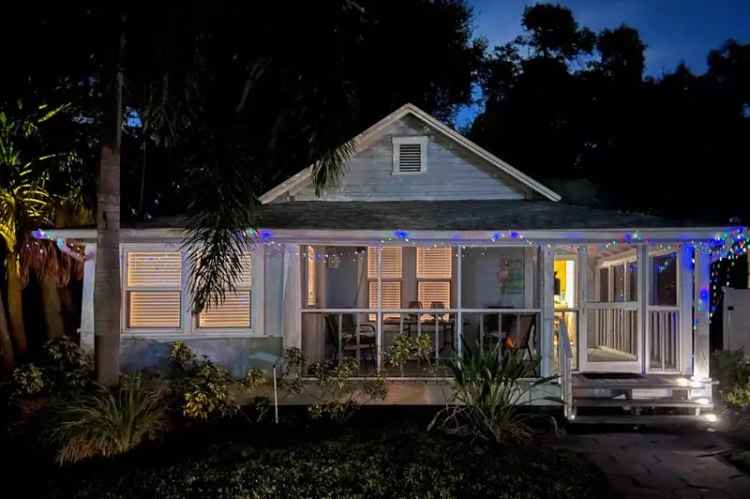 Single-family house For Sale in 485, 11th Avenue North, Saint Petersburg, Florida