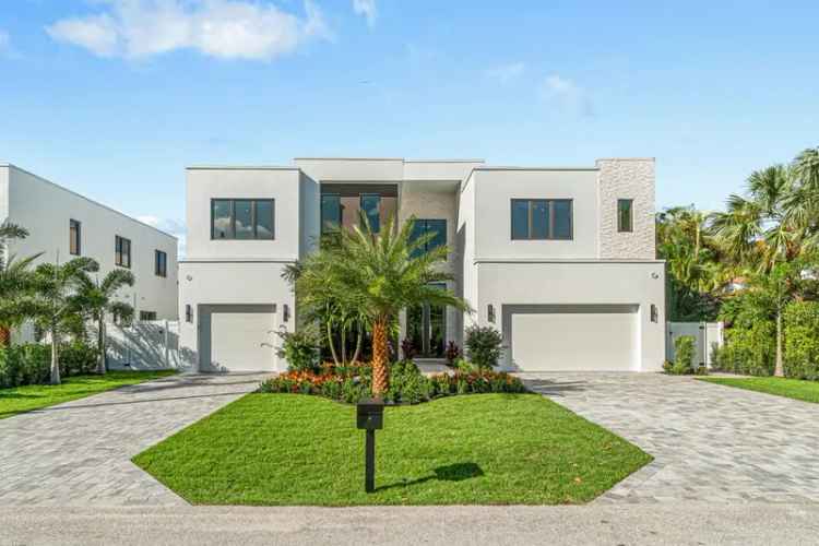 Single-family house For Sale in Boca Raton, Florida