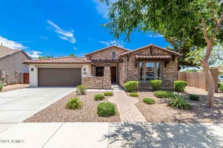 Single-family house For Sale in 1067, East Elgin Street, Gilbert, Arizona