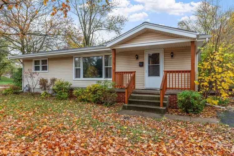 Single-family house For Sale in 1806, Franklin Street, Valparaiso, Indiana