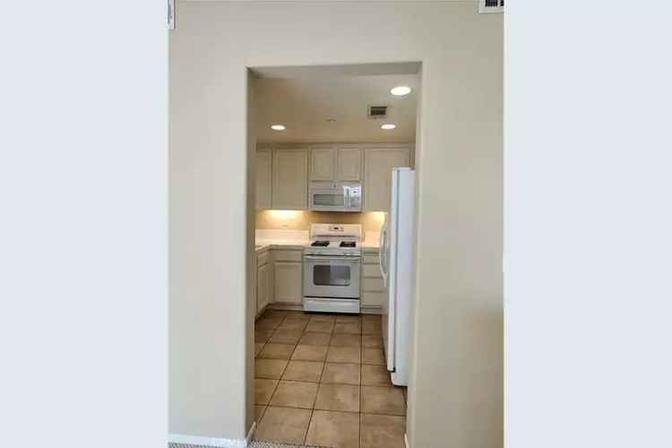 Condo For Sale in 1100-1118, Timberwood, Irvine, California