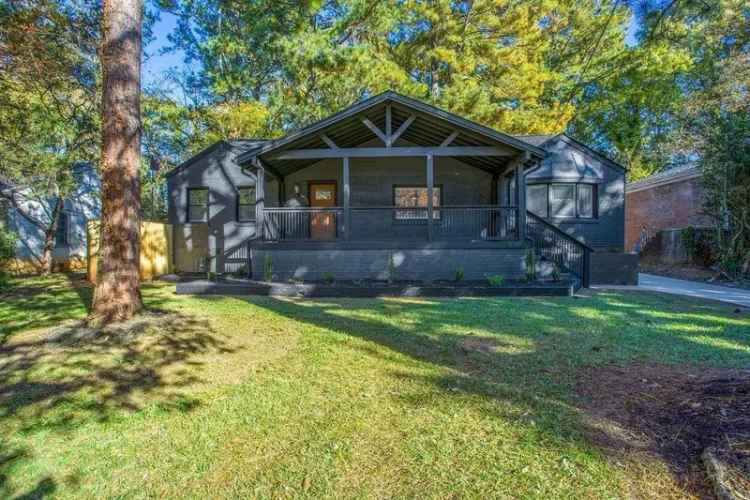 Single-family house For Sale in 1705, Ezra Church Drive Northwest, Atlanta, Georgia