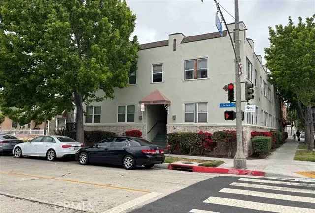 Multi-family house For Sale in Long Beach, California