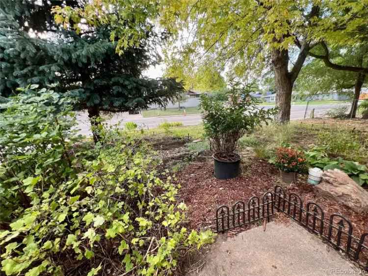 Single-family house For Sale in 3240, Folsom Street, Boulder, Colorado