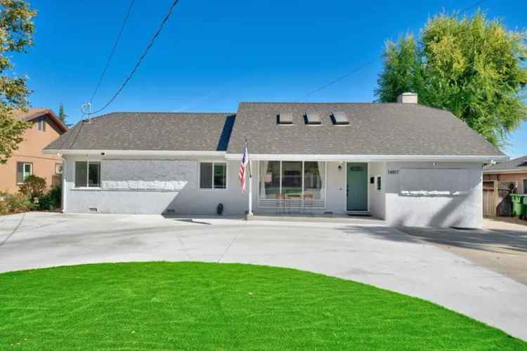 Single-family house For Sale in 14817, Ronda Drive, San Jose, California