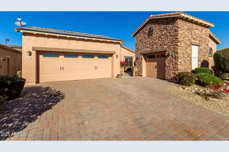 Single-family house For Sale in 17770, West Cottonwood Lane, Goodyear, Arizona