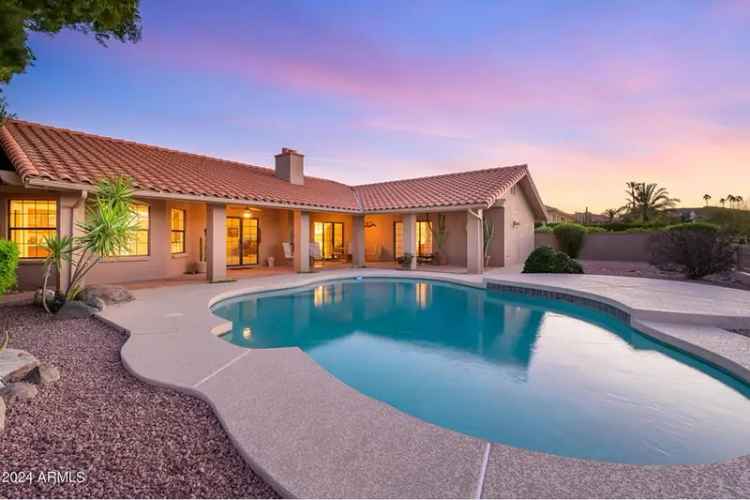 Single-family house For Sale in Fountain Hills, Arizona