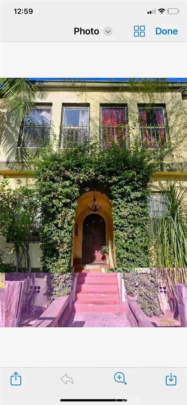 Multi-family house For Sale in 2723, South Budlong Avenue, Los Angeles, California