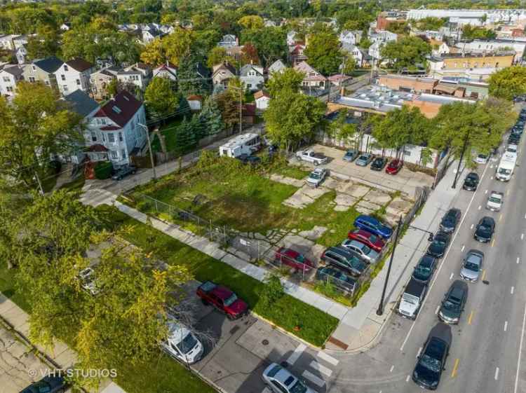 Land For Sale in 3532, North Milwaukee Avenue, Chicago, Illinois