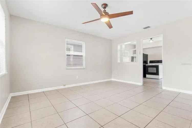 Single-family house For Sale in 791, 48th Avenue North, Saint Petersburg, Florida