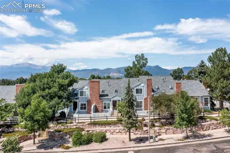 House For Sale in Colorado Springs, Colorado