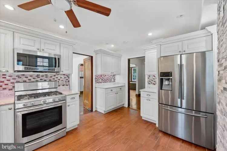 Single-family house For Sale in 1420, Michigan Avenue Northeast, Washington, District of Columbia