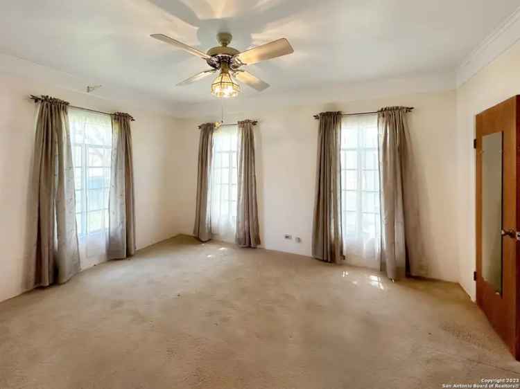 Single-family house For Sale in Texas