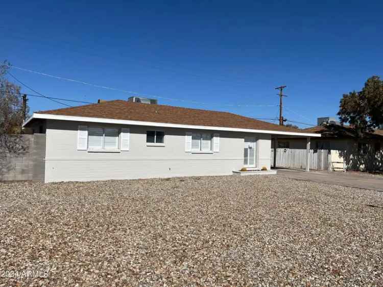 Single-family house For Sale in Phoenix, Arizona