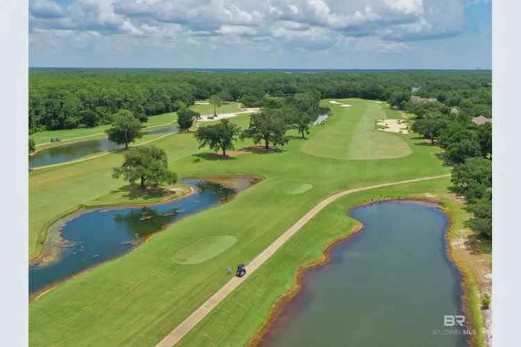 Single-family house For Sale in Gulf Shores, Alabama