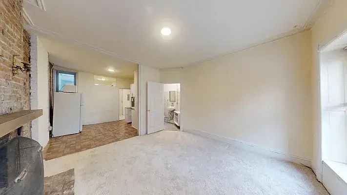 Spacious 1-Bedroom Upper East Side Apartment for Rent