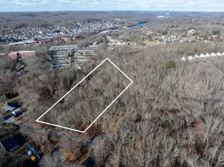 Land For Sale in Norwich, Connecticut