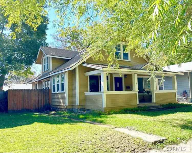 Single-family house For Sale in 475, J Street, Idaho Falls, Idaho